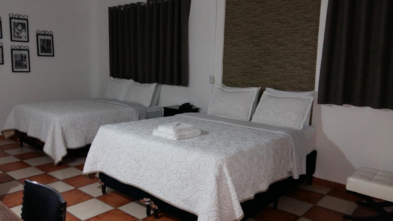 Medieval Hotel Tres Coracoes Ngoại thất bức ảnh